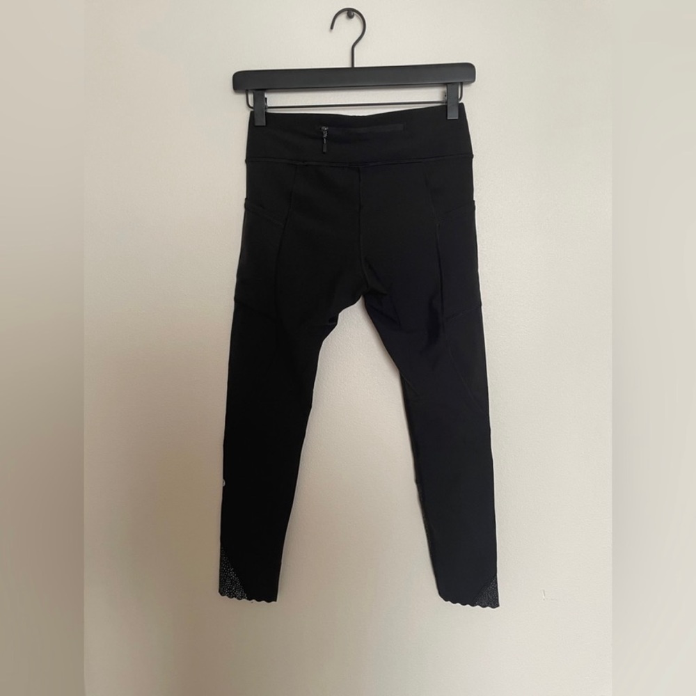 Lululemon Tight Stuff Tight